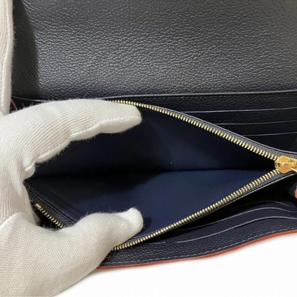 Louis Vuitton Sarah Wallet Monogram - Picture 3 of 9